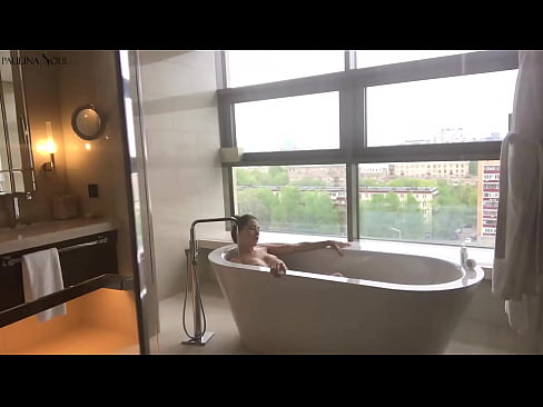 ❤️ Enorm babe som passionerat runkar av sin fitta i badrummet ❤ Kvalitets sex at us sv.niceporn.ru ❤